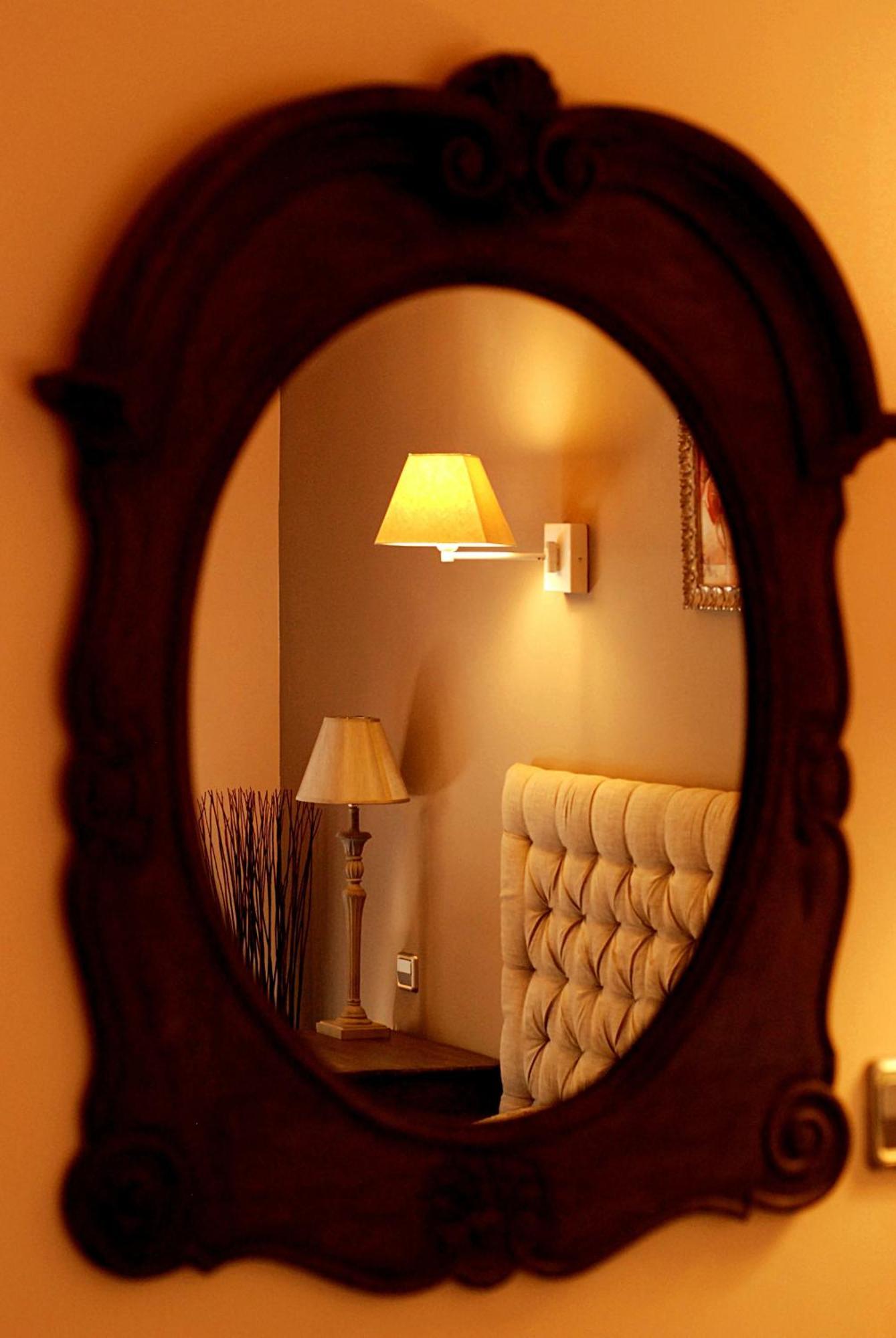 Hotel Les Mazets Des Roches Тараскон Номер фото