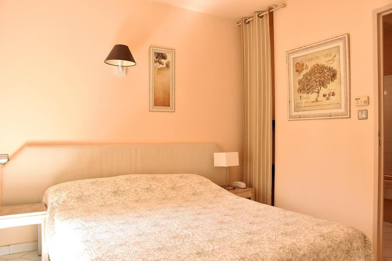 Hotel Les Mazets Des Roches Тараскон Екстер'єр фото